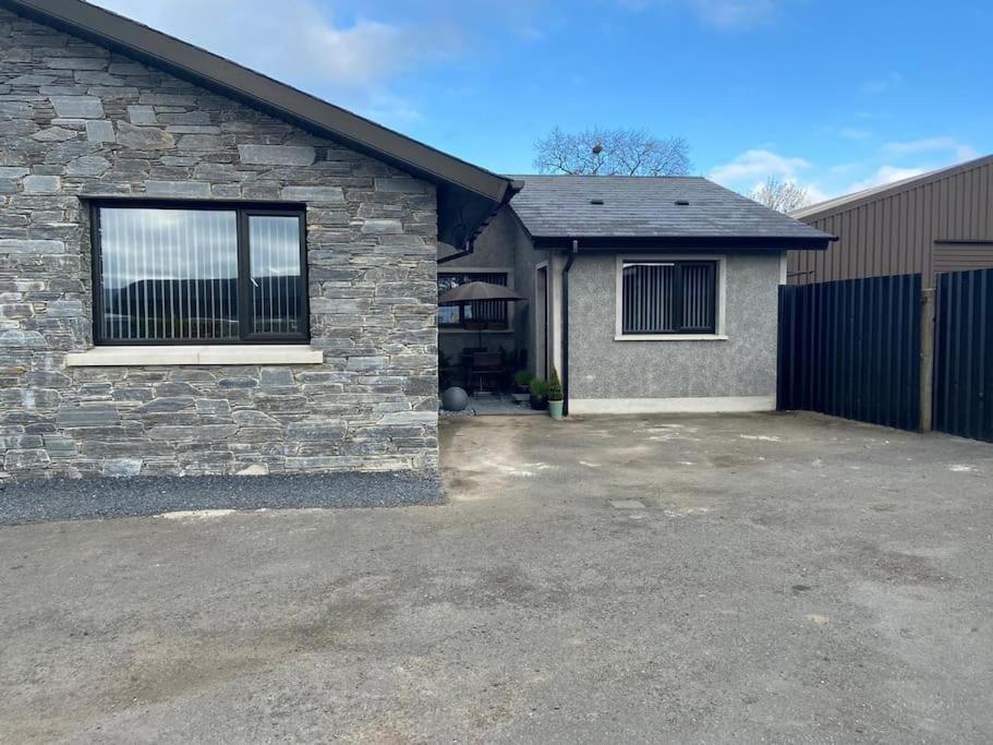 Ferienwohnung 'Little Acre' Perfect For Business Or Pleasure Portadown Exterior foto