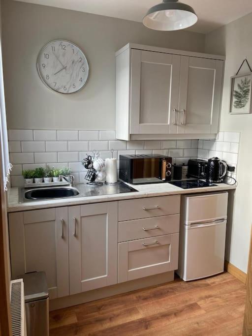 Ferienwohnung 'Little Acre' Perfect For Business Or Pleasure Portadown Exterior foto